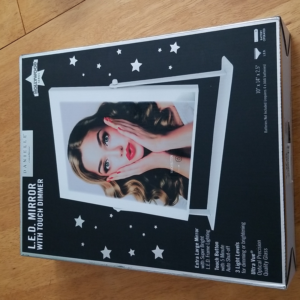 Danielle Creations LED mirror with touch dimmer, XL mirror, brand new